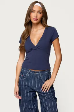 Remera merinda cuello de Edikted en Remeras para argentina
