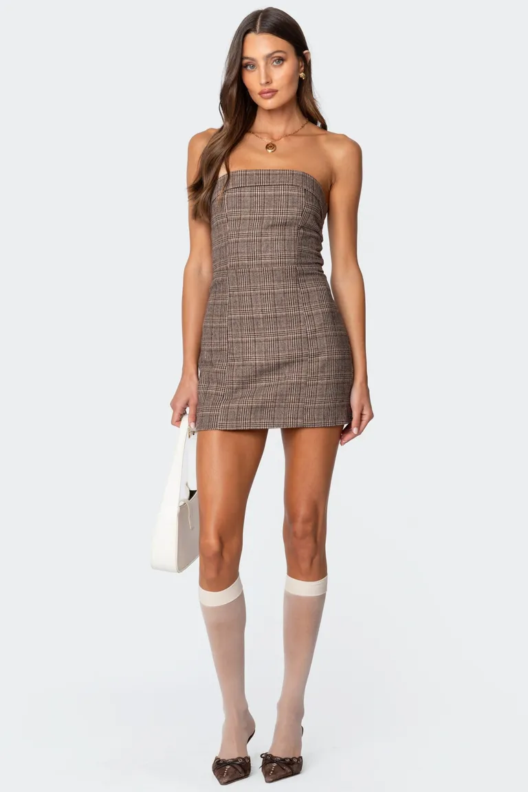 Mini vestido cuadros boss mode de Edikted en Vestidos para argentina