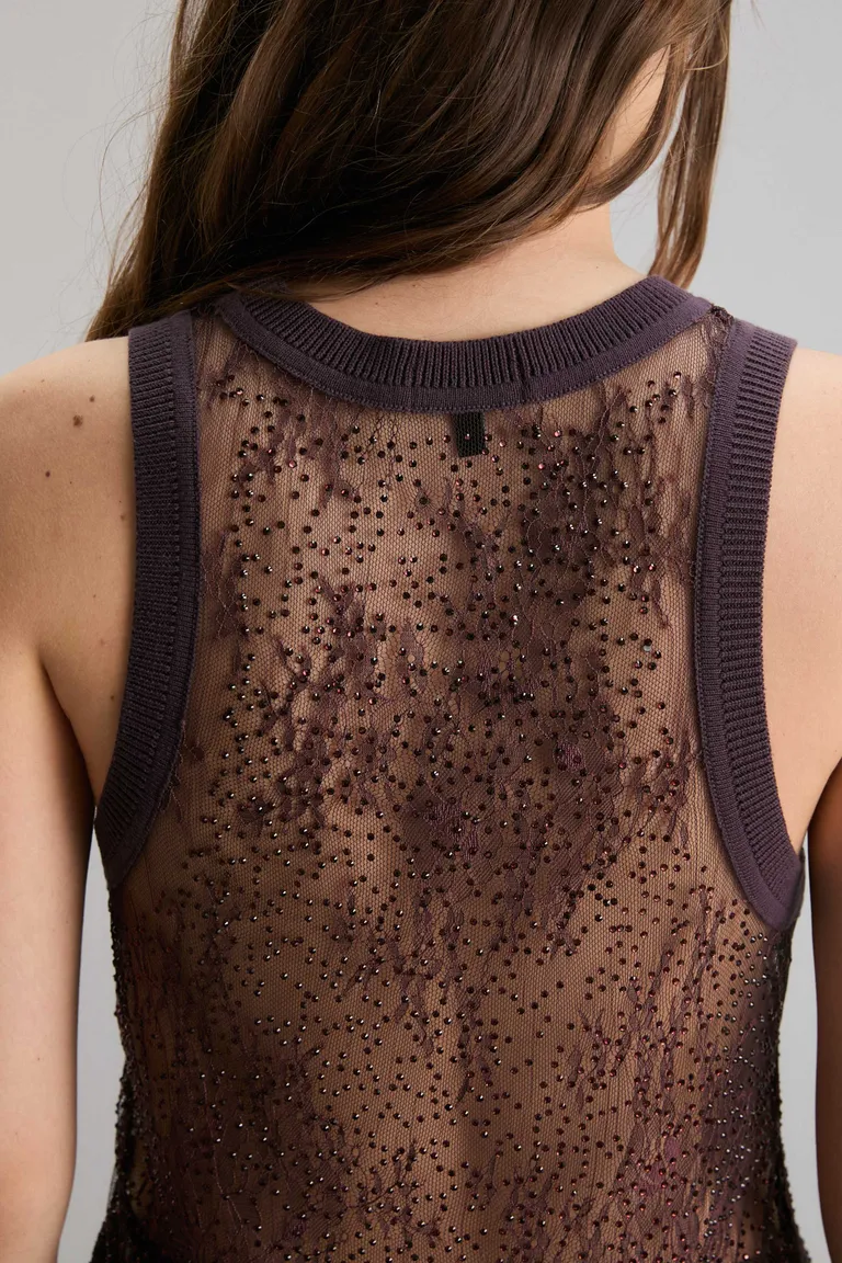 Musculosa con diseño de encaje y detalles brillantes para una apariencia elegante y femenina de Kosiuko en Tops para argentina