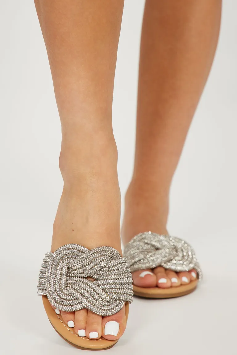 Sandalias chatas i always shine nude de Fashion Nova en Sandalias para argentina