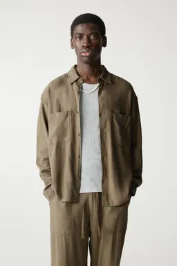 Camisa lino manga larga de Pull&Bear en Camisas para argentina