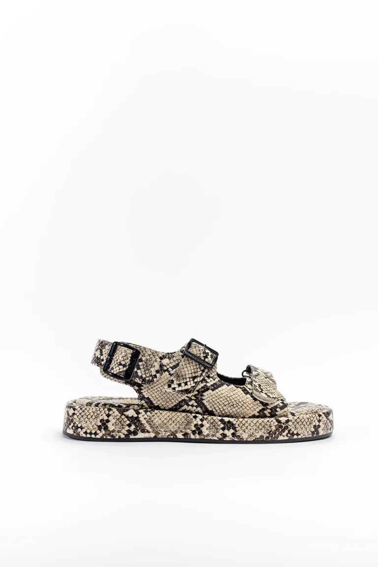 Sandalias de plataforma con estampado de piel de serpiente, diseño chunky y elegante de Mishka en Sandalias para argentina