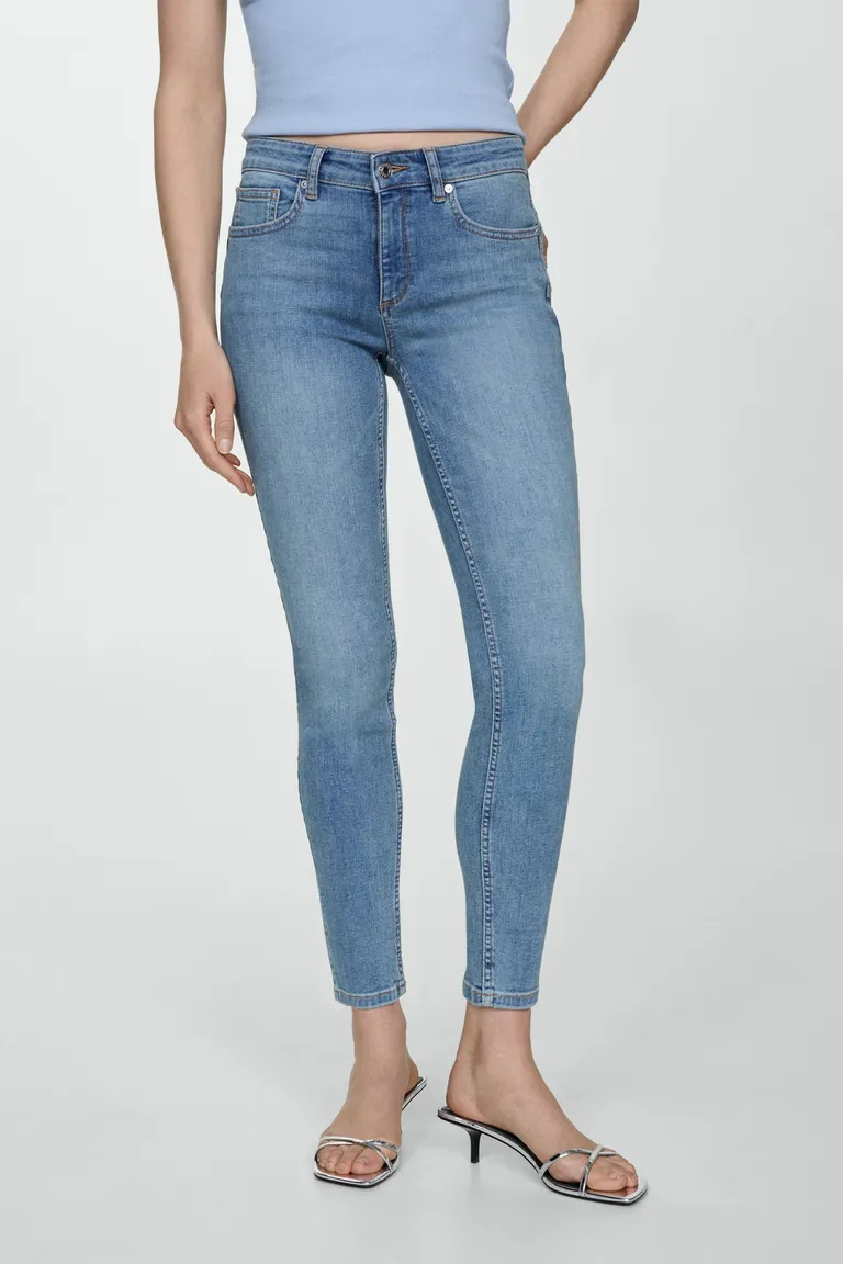 Jeans skinny pushup de Mango en Pantalones para argentina