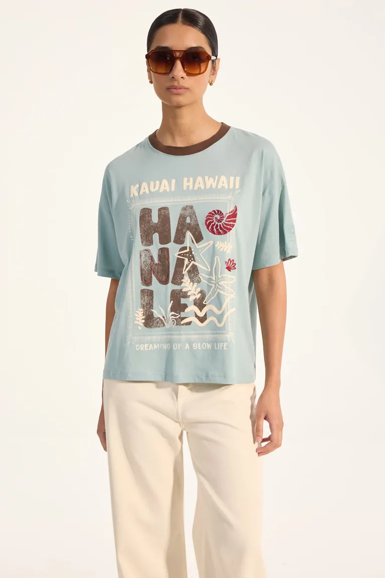 Remera de manga corta con diseño estampado y bordado en tono gris de Portsaid en Remeras para argentina