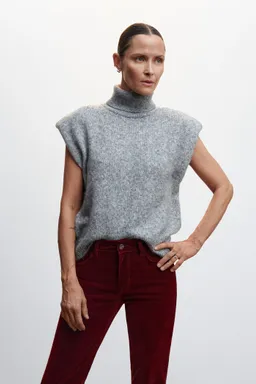 Jeans flare terciopelo de Mango en Pantalones para argentina