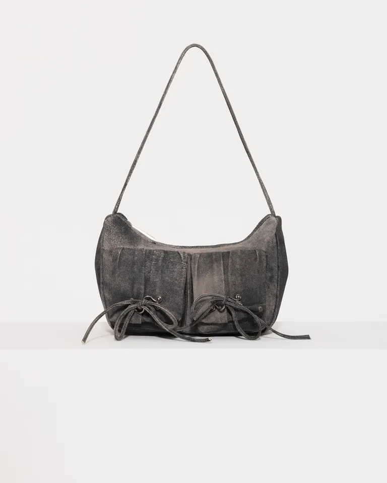 Cartera de cuero gris italiano con cierre metálico y bolsillos imantados de Jazmin Chebar en Bolsos y Carteras para argentina