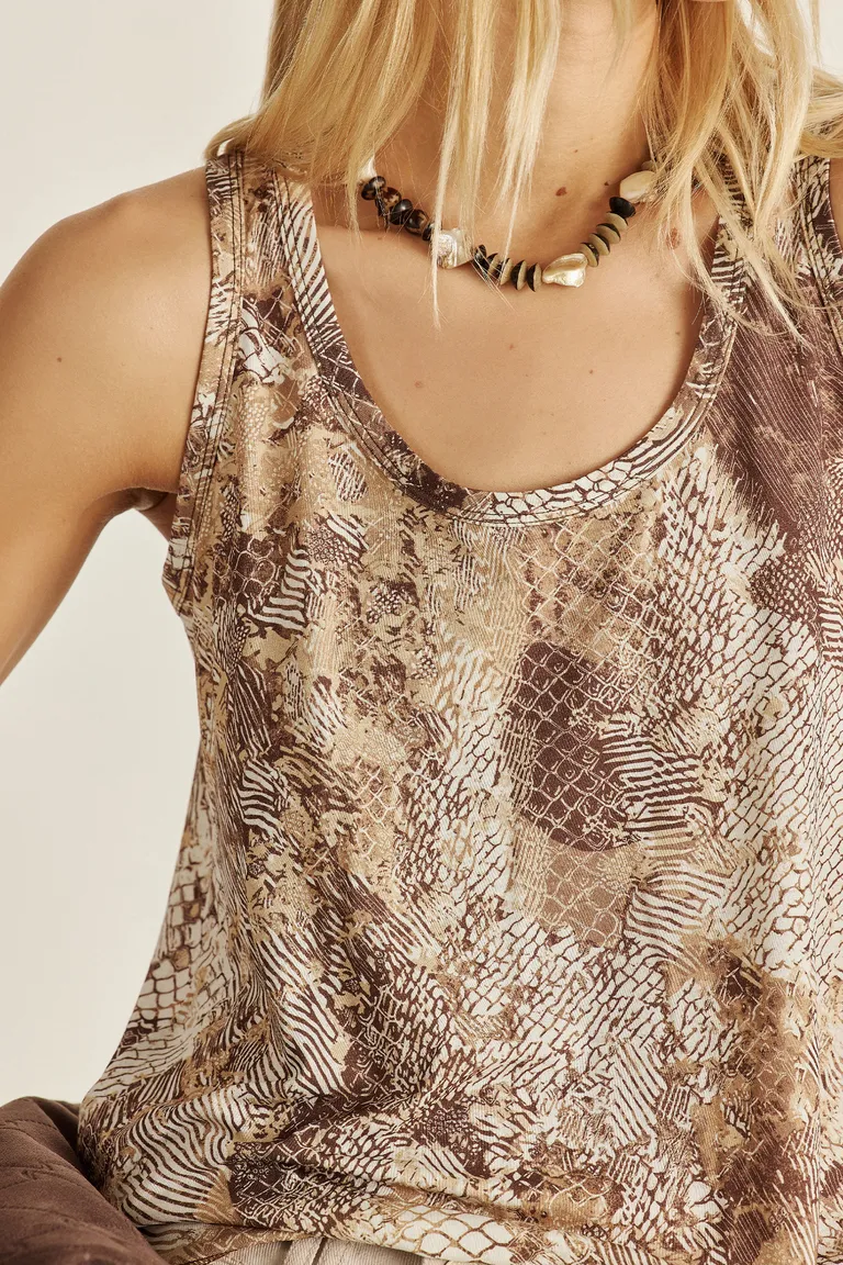 Musculosa de diseño exclusivo en género premium de Tucci en Tops para argentina