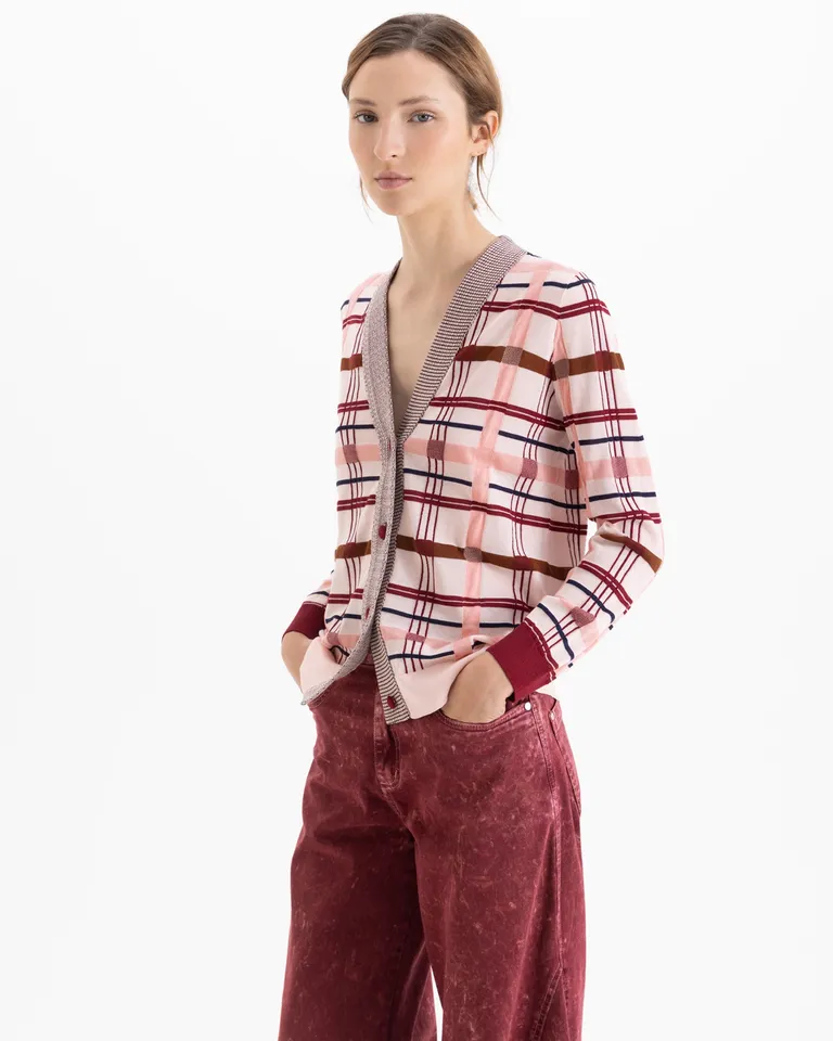 Cardigan de mujer con diseño a cuadros y cierre frontal de botones de Jazmin Chebar en Buzos y Sweaters para argentina