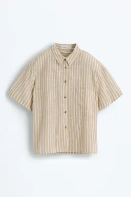 Camisa básica manga corta de Lefties en Camisas para argentina