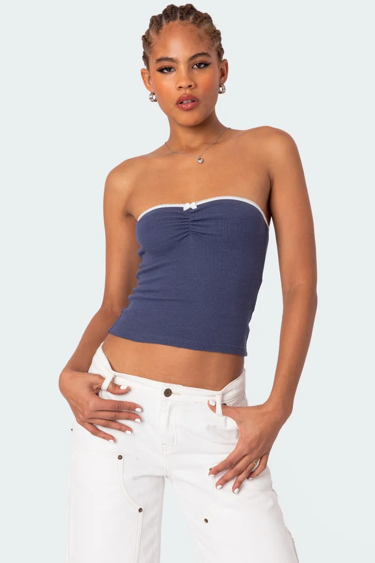 Top strapless textura waffle kacey de Edikted en Tops para argentina