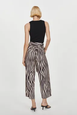 Pantalón estampado con lazo de Mango en Pantalones para argentina