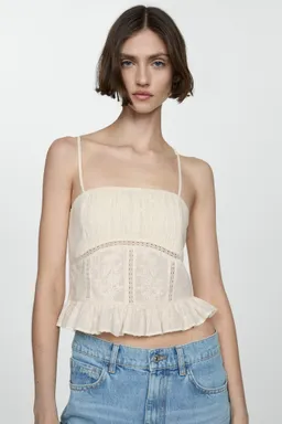 Top volante bordado de Mango en Tops para argentina