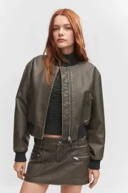 Bomber efecto desgastado de Mango en Chaquetas para argentina