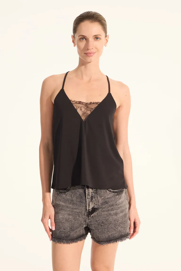 Musculosa con detalles de encaje - Diseño elegante y femenino de Portsaid en Tops para argentina