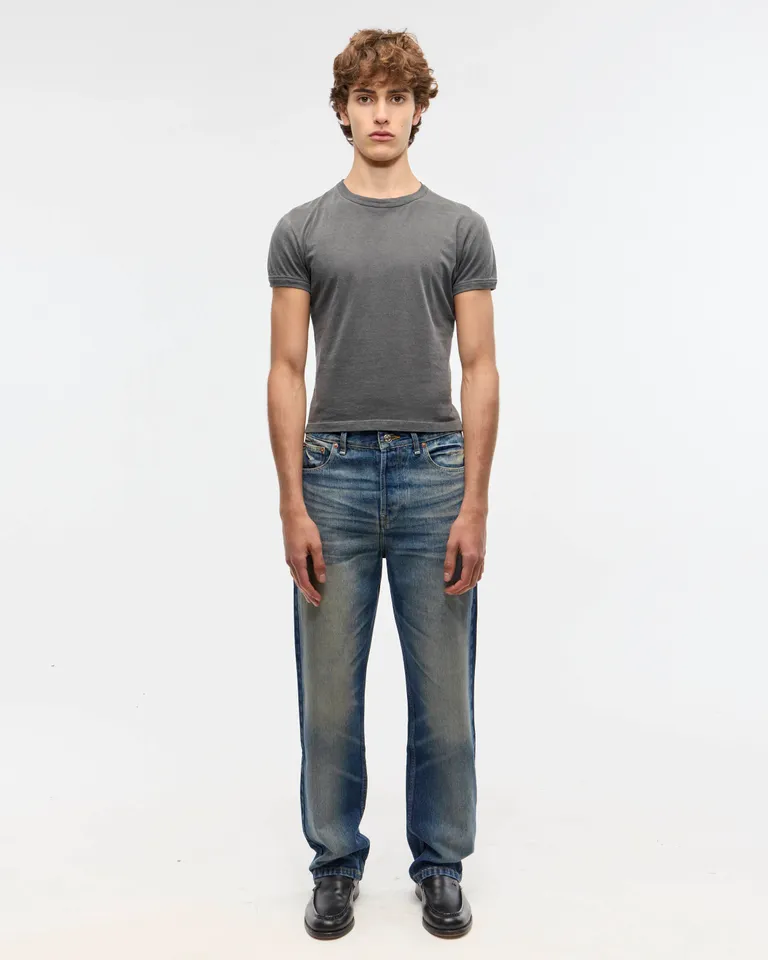 Pantalones sueltos y deslavados de tiro bajo y pierna ancha de Ay Not Dead en Pantalones para argentina