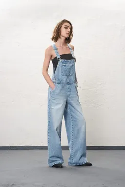 Jean denim jardinero ross de Magda en Pantalones para argentina