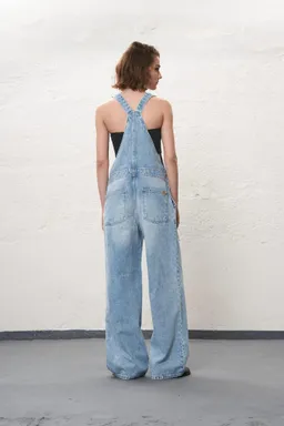 Jean denim jardinero ross de Magda en Pantalones para argentina