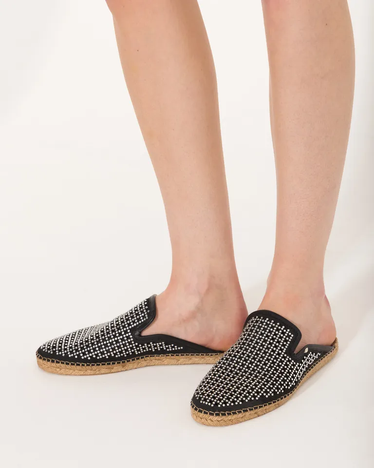 Sandalias deslizantes de diseño elegante y cómodo para el verano de Jazmin Chebar en Sandalias para argentina