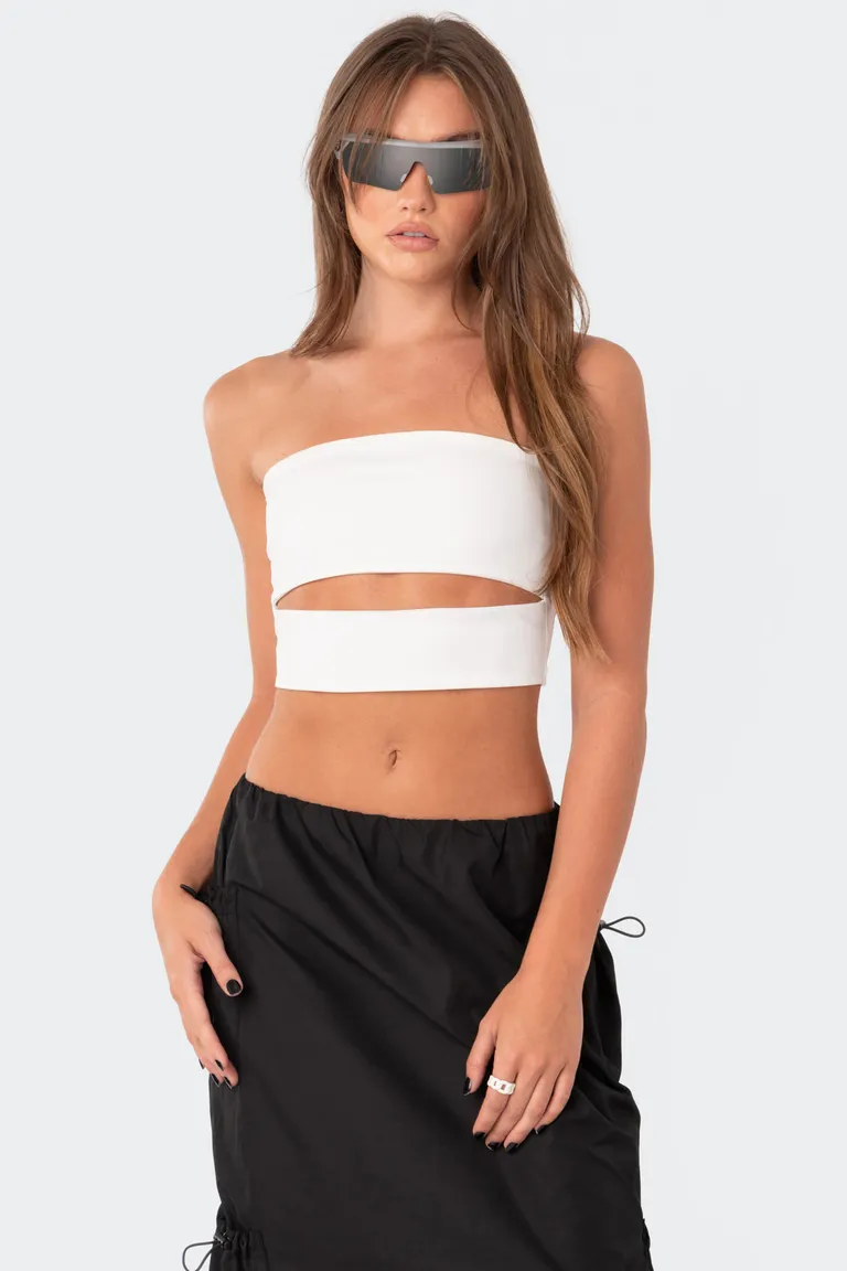 Top tubo cut out darcey de Edikted en Tops para argentina