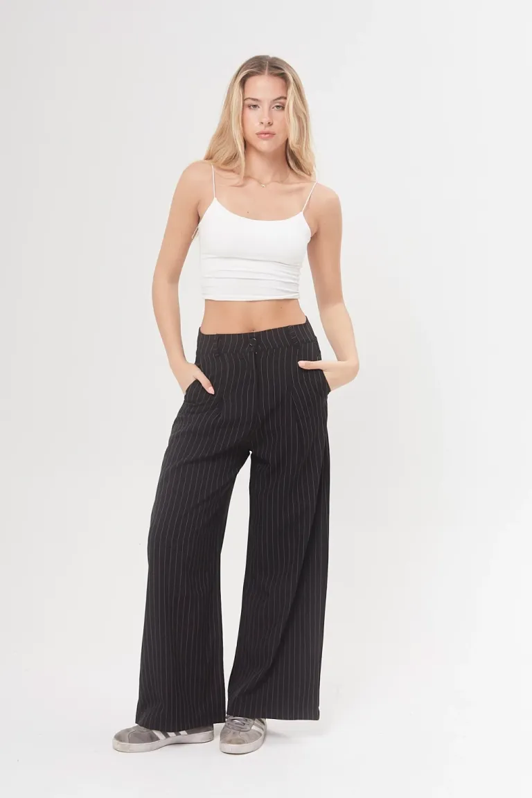 Pantalón amplio de corte alto con pinzas y bolsillos laterales en tela a rayas de Belle en Pantalones para argentina