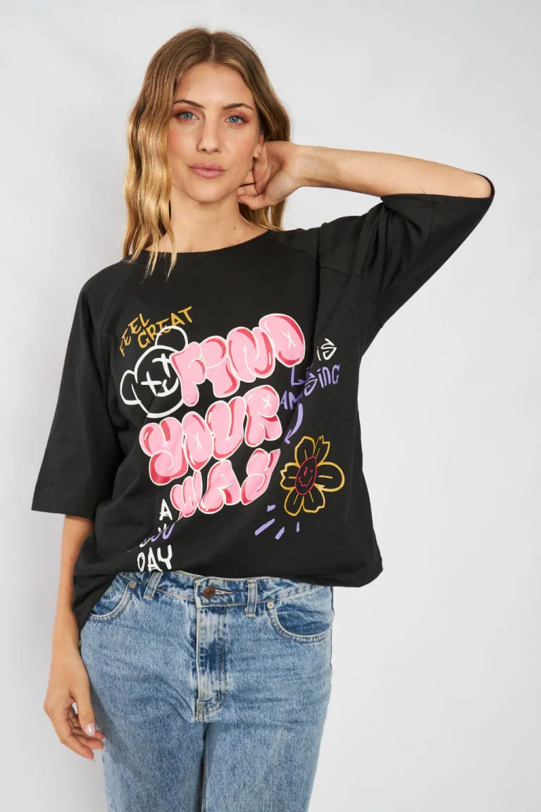 Remera de algodón con estampa gráfica de diseño único y juvenil de Belle en Remeras para argentina