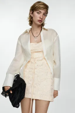 Vestido flores textura de Mango en Vestidos para argentina