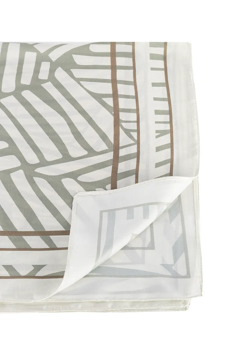 Pañuelo linaria: Accesorio elegante y versátil para realzar tu estilo de Kill en Bufandas y Pañuelos para argentina