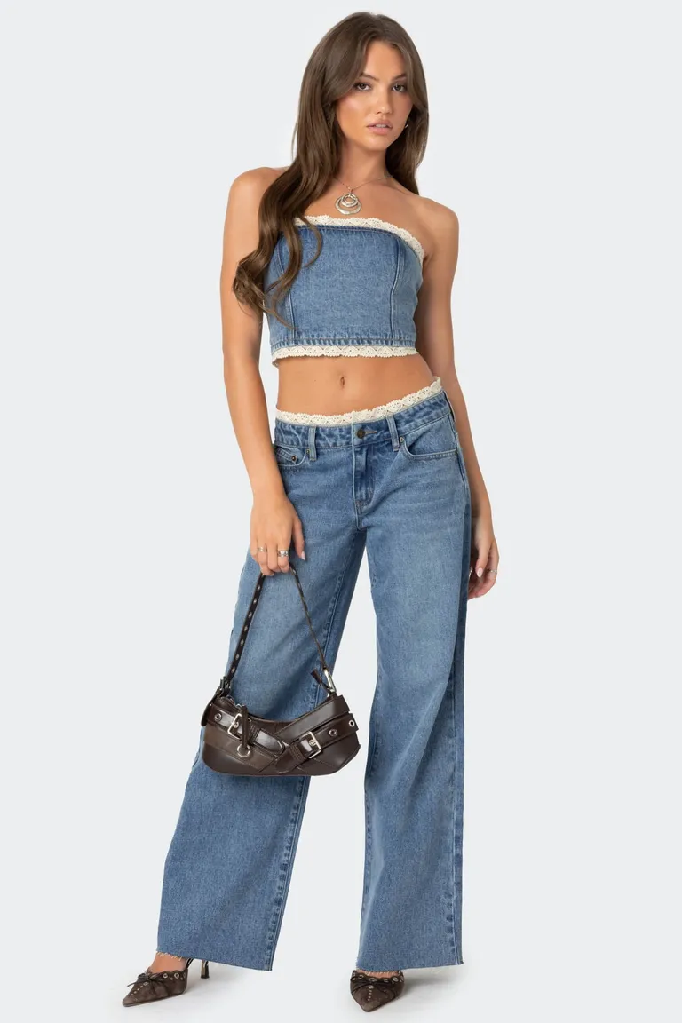 Jeans karli con detalle encaje de Edikted en Pantalones para argentina