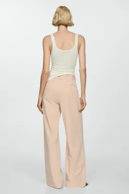 Pantalón fluido wideleg cinturón de Mango en Pantalones para argentina