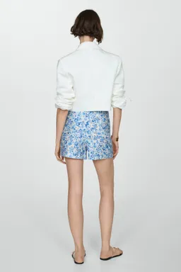 Shorts floral corte recto de Mango en Shorts para argentina