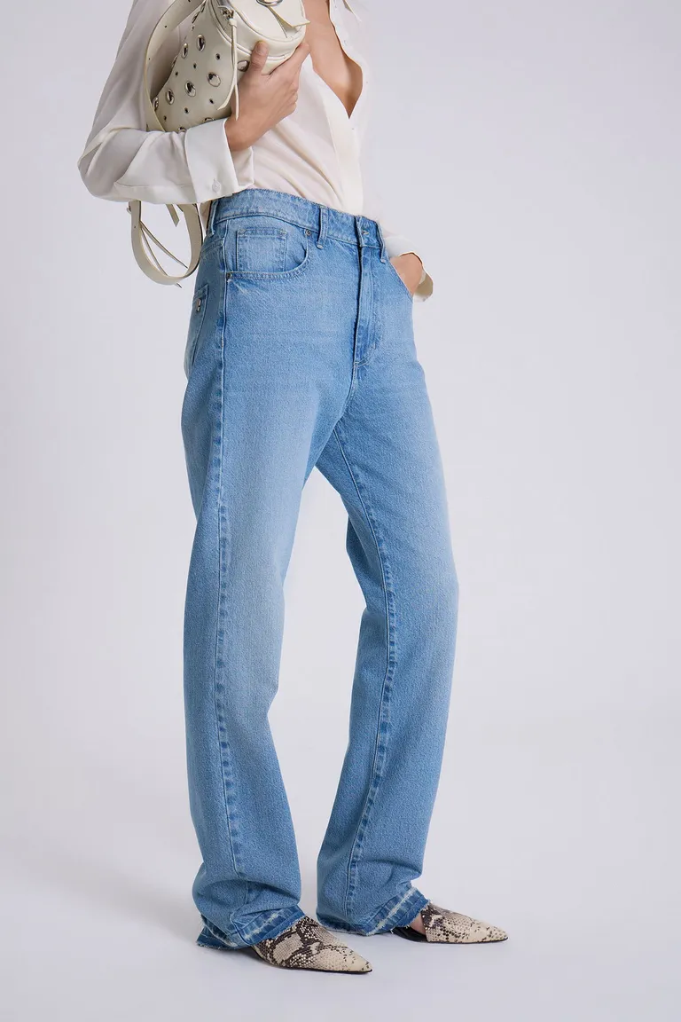 Pantalones rectos estilo 90's de tiro medio-bajo y pierna recta de Maria Cher en Pantalones para argentina