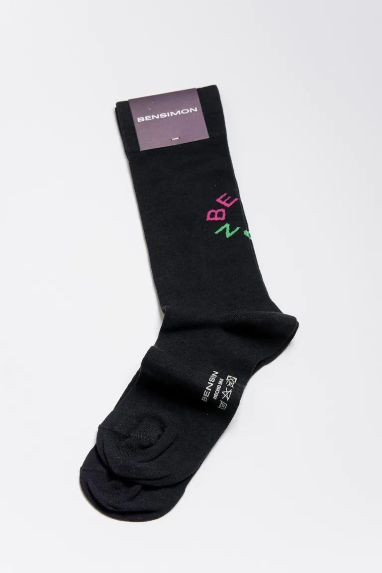 Medias deportivas con logo lateral y diseño urbano para uso cotidiano de Bensimon en Ropa Interior y Medias para argentina