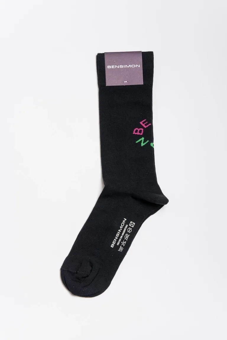 Medias deportivas con logo lateral y diseño urbano para uso cotidiano de Bensimon en Ropa Interior y Medias para argentina