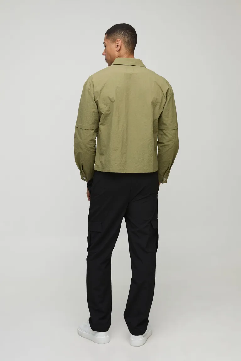 Sobrecamisa cargo nylon arrugada oversize de Boohooman en Camisas para argentina