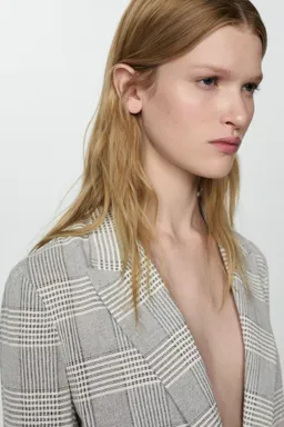 Blazer estampado cuadros de Mango en Blazers para argentina