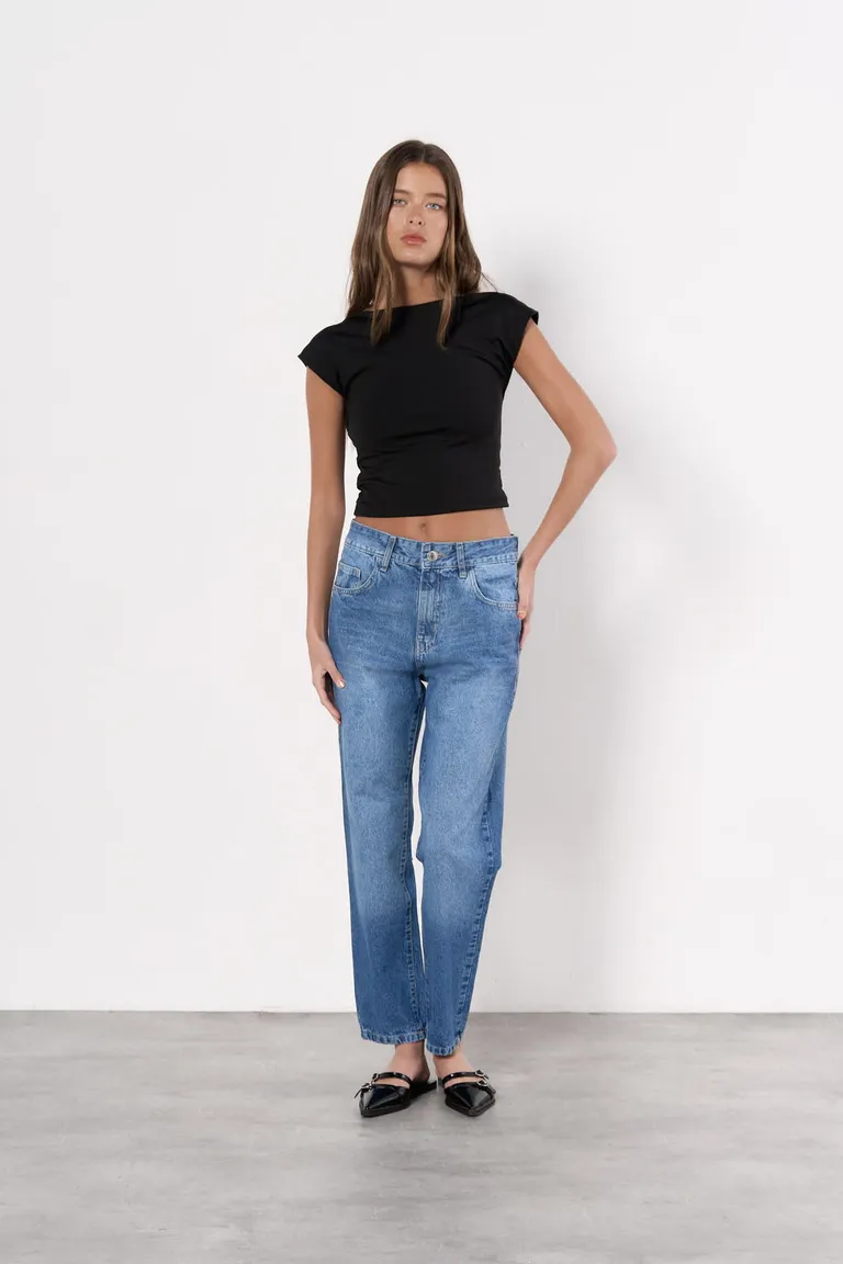Jean denim mom hunter de Magda en Pantalones para argentina