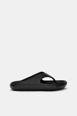 Sandalias de goma de Pull&Bear en Sandalias y Ojotas para argentina