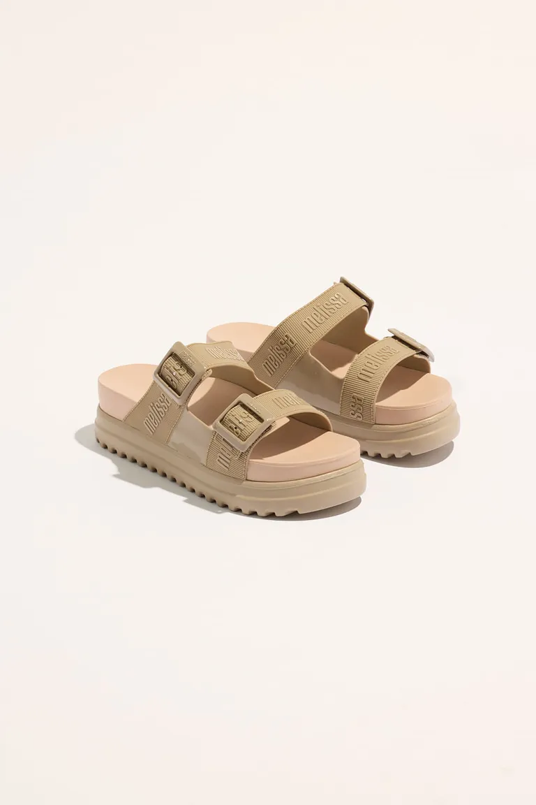 Sandalias de plataforma Melissa Cozy Lover: Comodidad y estilo para tus momentos de relax de Portsaid en Sandalias para argentina