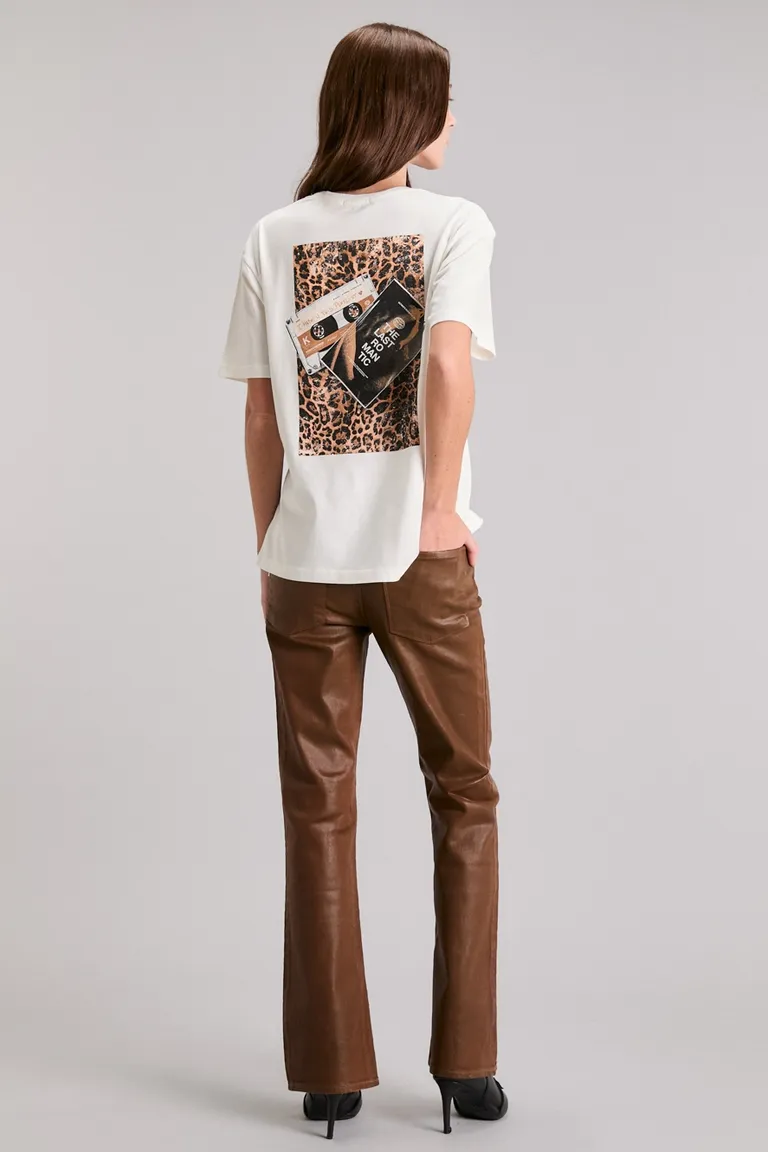 Remera de Corte Regular con Estampado Exclusivo para Mujer de Kosiuko en Remeras para argentina