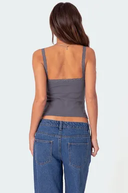 Musculosa encaje amilia de Edikted en Tops para argentina
