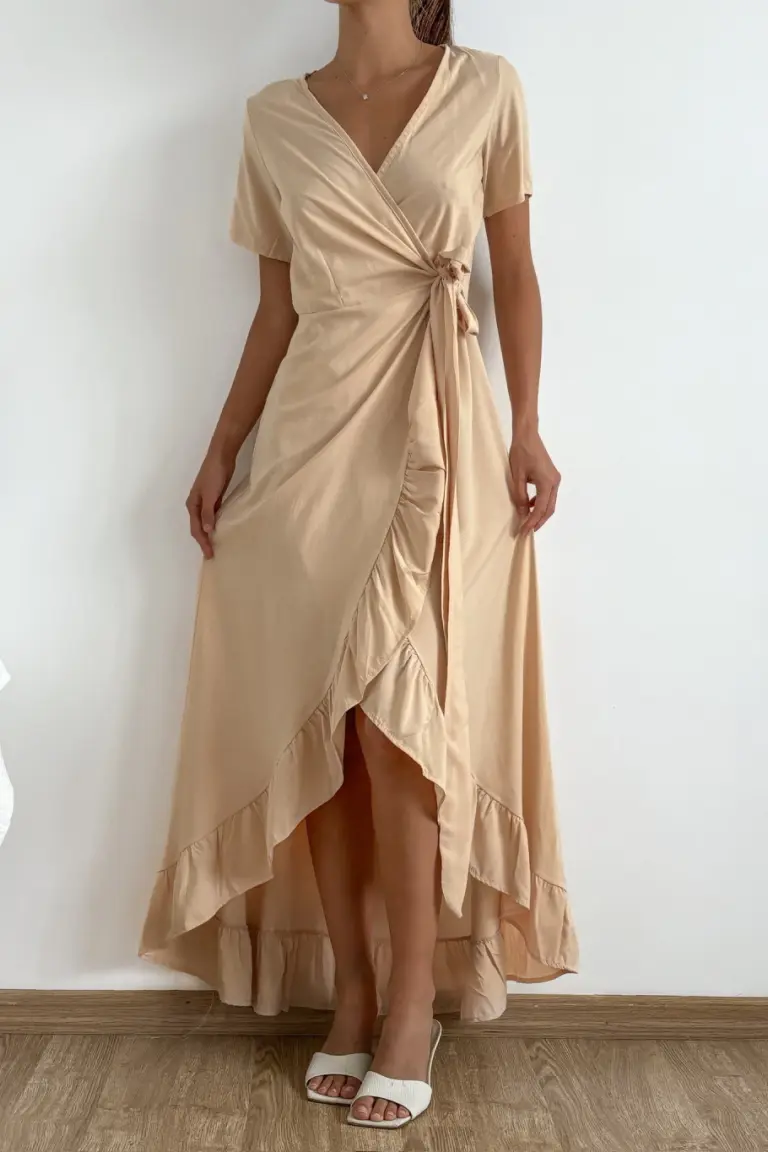 Vestido Cruzado Elegante de Benka en Vestidos para argentina