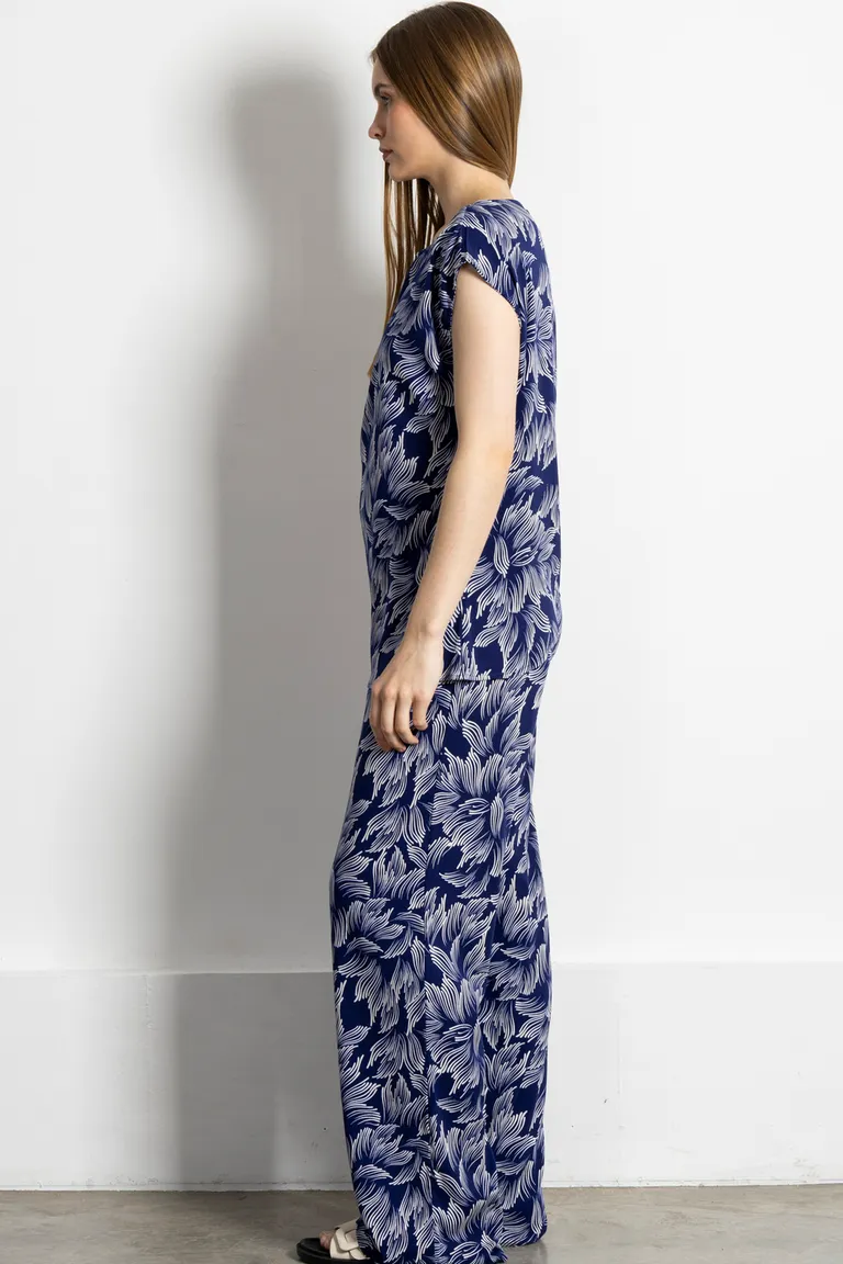 Blusa musculosa con estampado y frunces laterales en espalda de Kill en Blusas para argentina