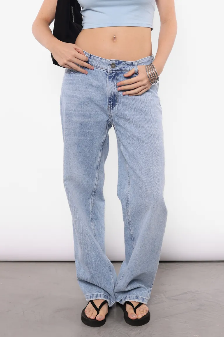 Pantalón denim de corte recto en color azul claro de Top White en Pantalones para argentina