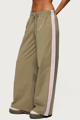Pantalón deportivo annabella nylon de Edikted en Pantalones para argentina
