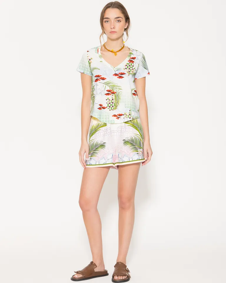 Remera estampada de corte relajado y caída suave para mujer de Jazmin Chebar en Remeras para argentina