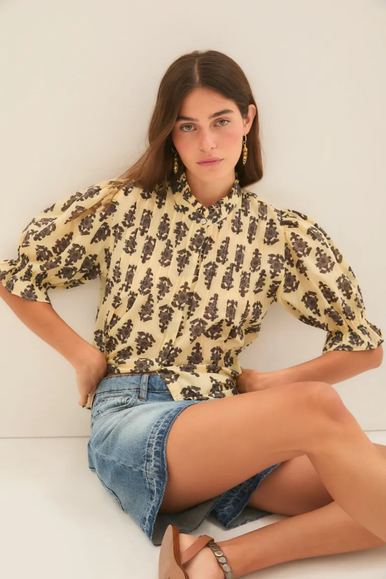 Camisa de mujer de estilo casual con estampado de diseño único de Rapsodia en Camisas para argentina