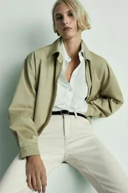 Jeans newmom confort tiro alto de Mango en Pantalones para argentina