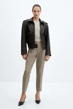 Pantalón recto con pinzas de Mango en Pantalones para argentina