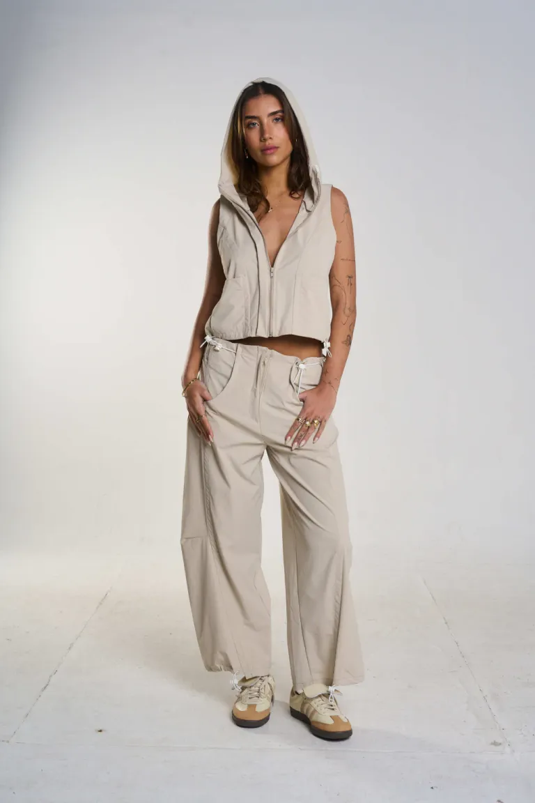 Pantalón ancho y cómodo de corte relajado para mujer de Belle en Pantalones para argentina