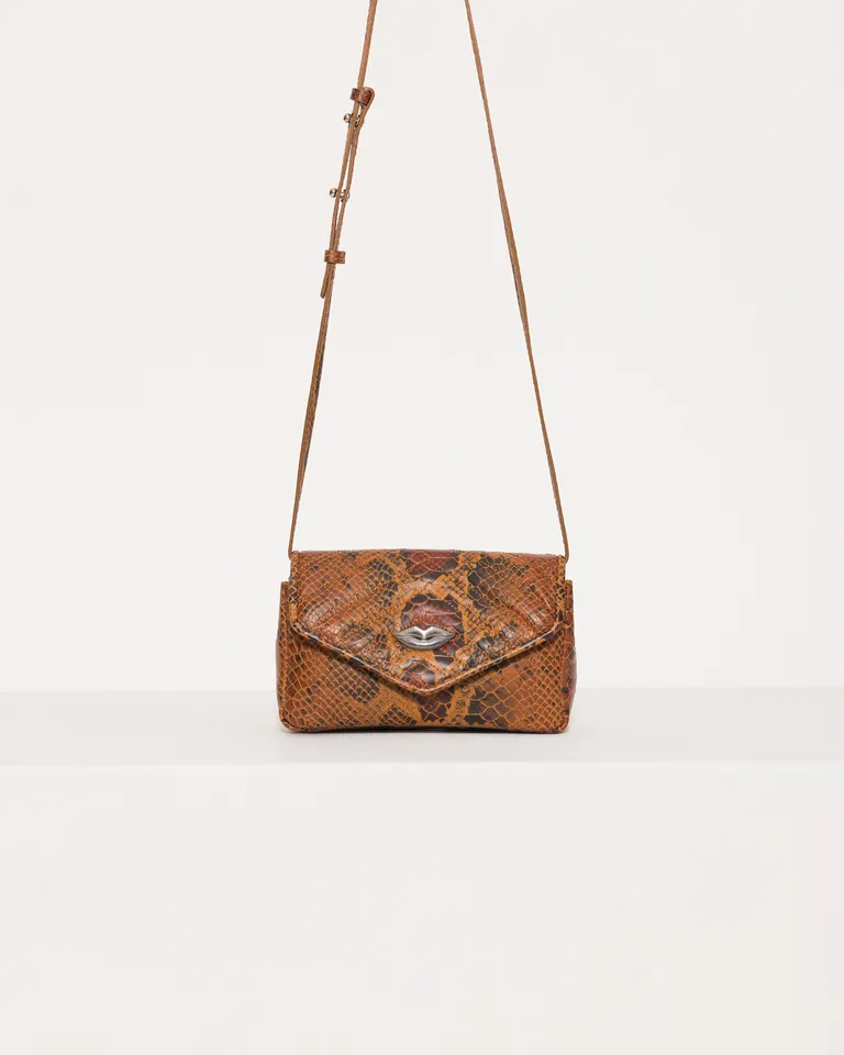 Bandolera de cuero con detalles estampados en tonos marrones de Jazmin Chebar en Bolsos y Carteras para argentina